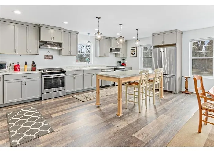 Work And Live In The Twin Cities - We Connect