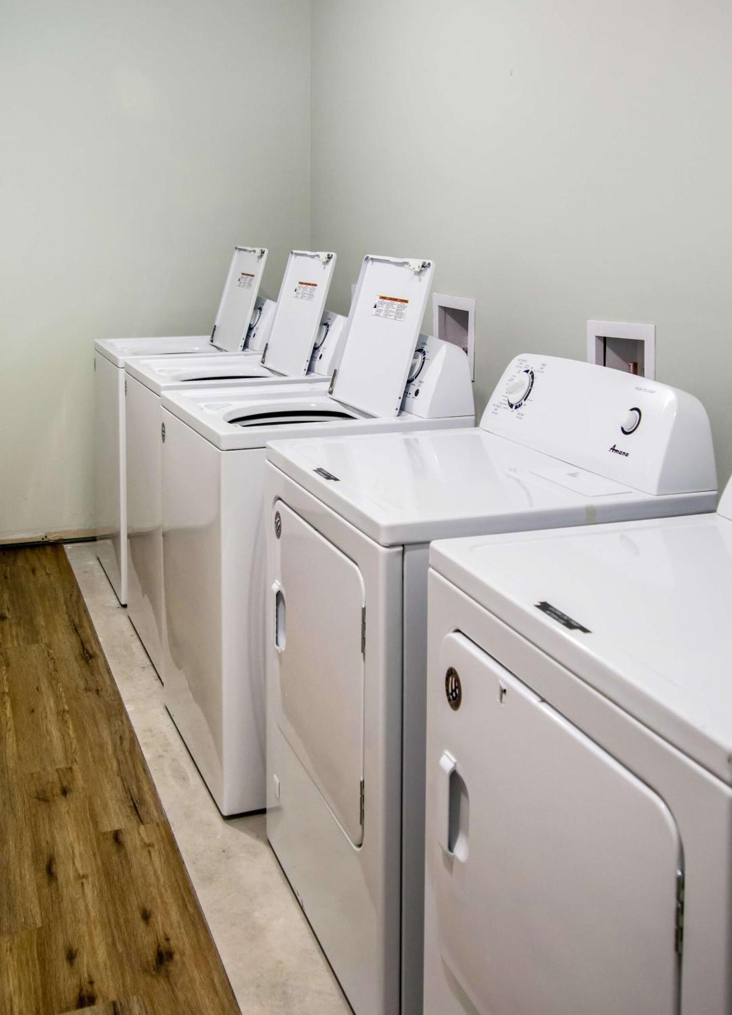 Apartamento Work And Live In The Twin Cities - We Connect *