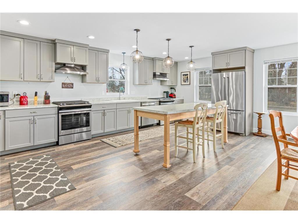 Apartamento Work And Live In The Twin Cities - We Connect Minneapolis